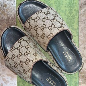 Gucci Beige Women's Platform Slides